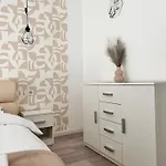 Industrial Style Daire Bükreş